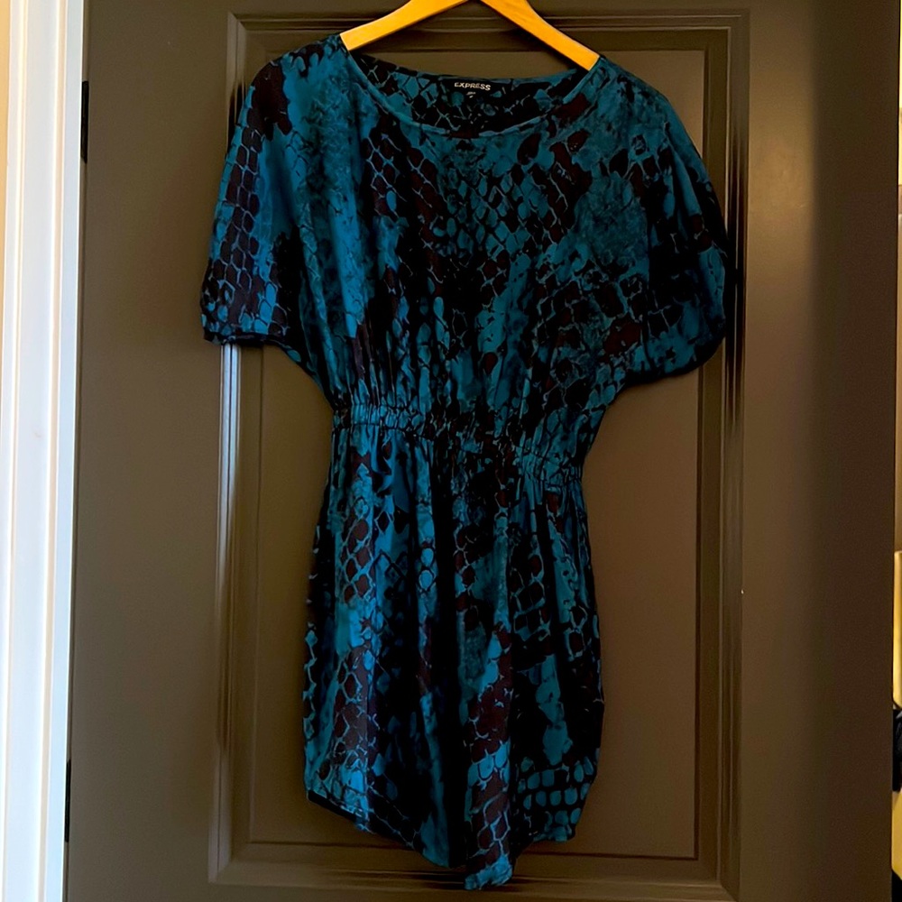 Short sleeve woman dress
